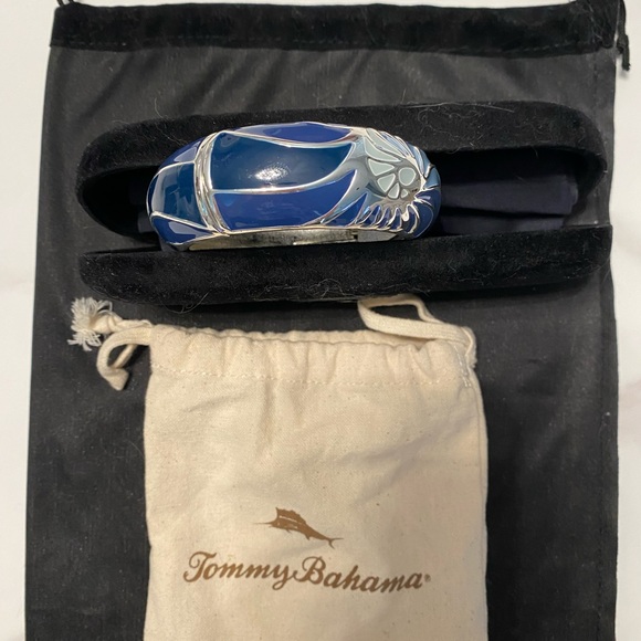 TOMMY BAHAMA ENAMEL CUFF BLUE & SILVER - Picture 2 of 4